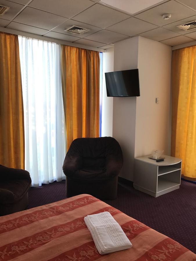 Apartament In Regim Hotelier Μπακάου Εξωτερικό φωτογραφία